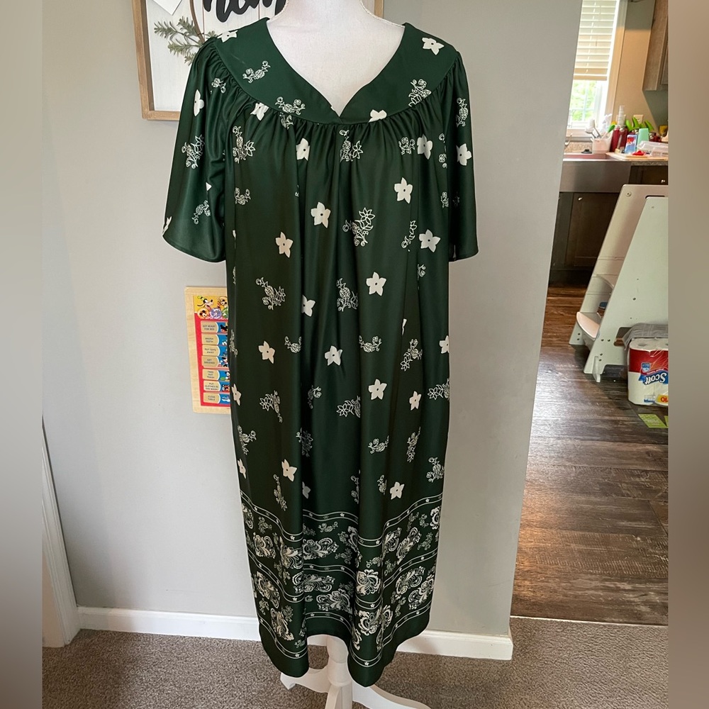 Anthony Richards Dark Green Floral Midi Dress